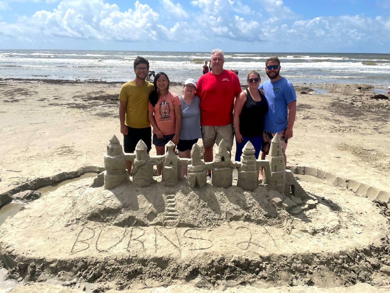 Sandy Feet Sand Castle Services