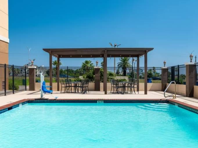 Holiday Inn Galveston Island