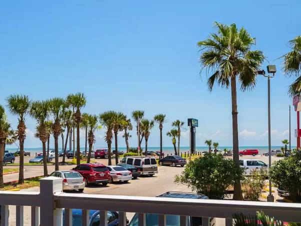 Quality Inn & Suites Galveston Beachfront