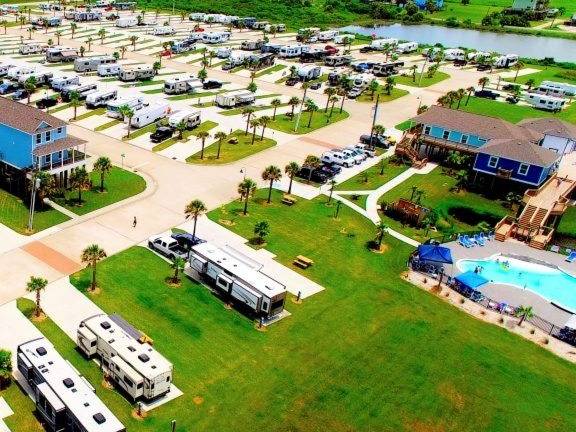 Stella Mare RV Resort | Visit Galveston