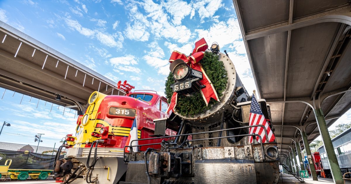 THE POLAR EXPRESS™ Train Ride in Galveston, Texas Visit Galveston